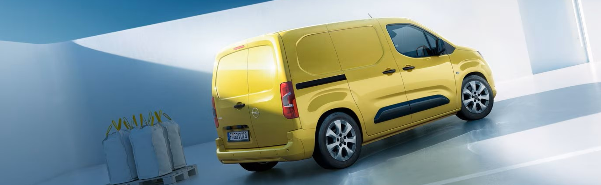 Opel Combo Cargo - Stellantis &You